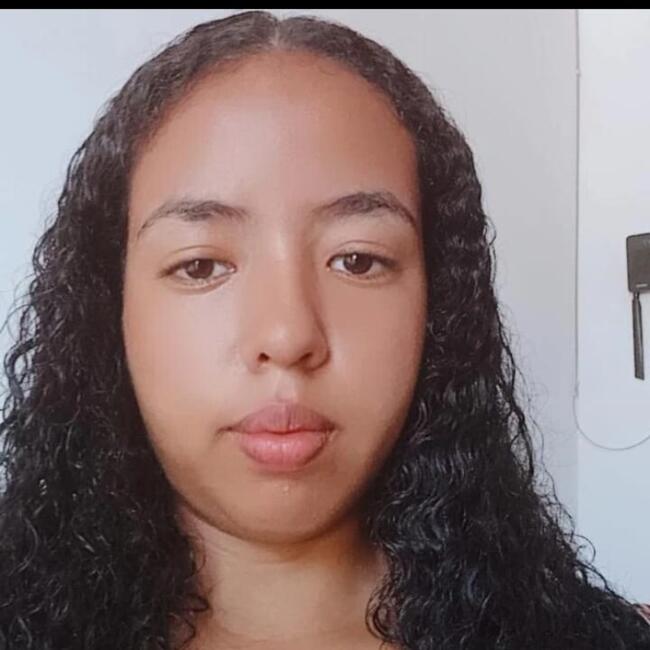 Emprego de babá em São Luís: Gissely