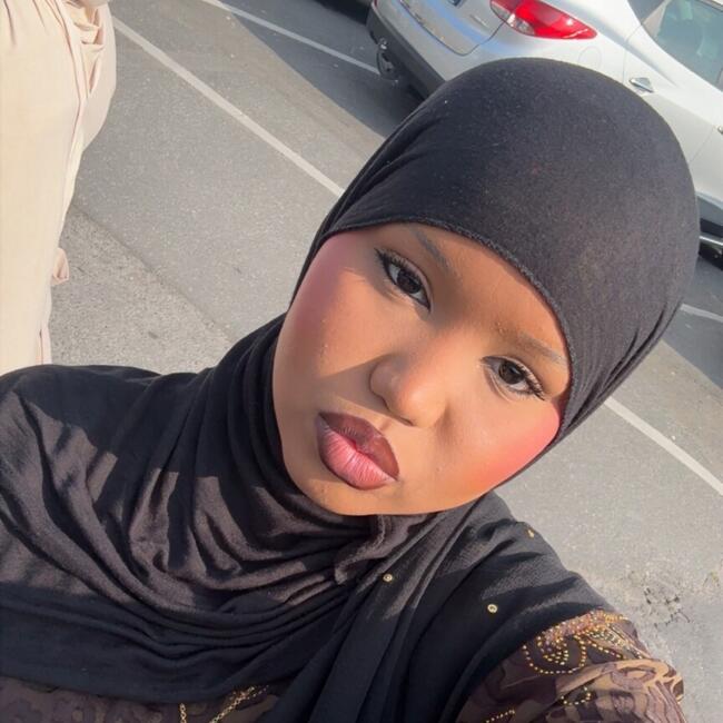 Babysitter in Mönchengladbach: Ayaan