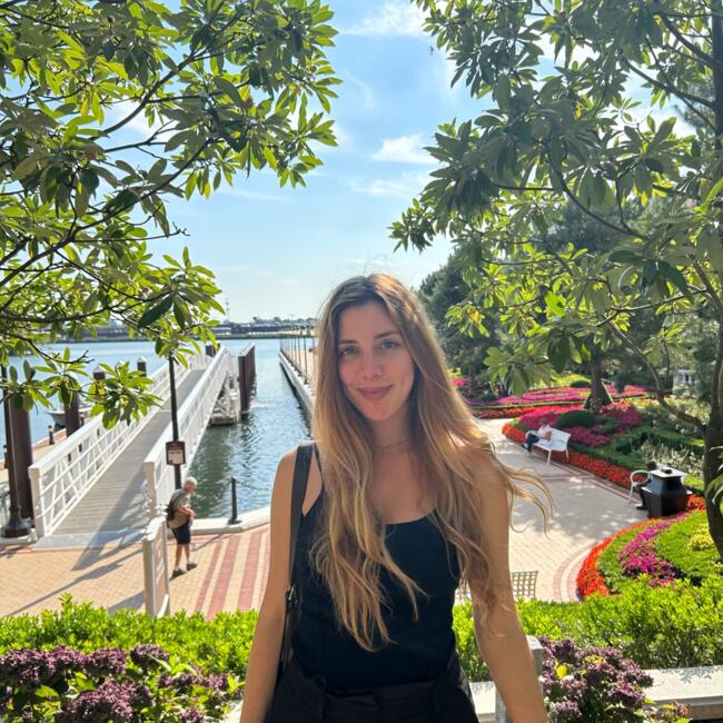 Babysitter in Boston: Vanesa