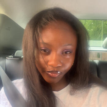 Babysitter Nottingham: Adenike