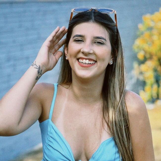 Babysitting job in Medianeira: Mariana