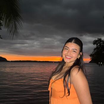 Babysitter in Paso Canoas: Chenoa
