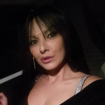 Δουλειά για nanny (νταντά) στην περιοχή Αχαρνές: δουλειά φύλαξης παιδιών Argyrw