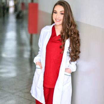 Babysitting job in Ponta Grossa: babysitting job Gabriela