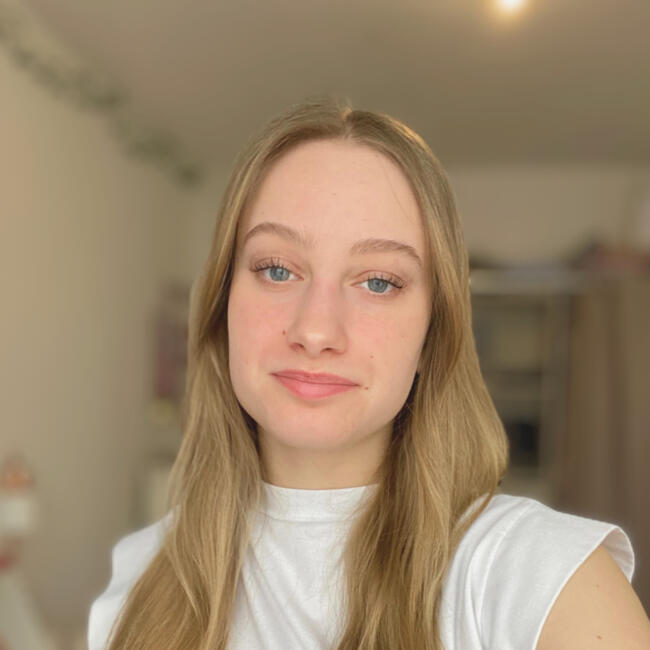 Babysitter in Bonchamp-lès-Laval: Lilou