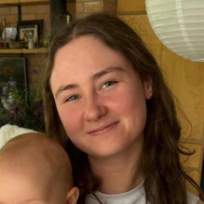 Babysitter in Auckland: Victoria