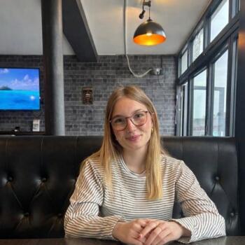 Babysitter in Erlensee: Amy