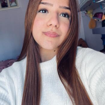 Babysitter in Granada: Laura