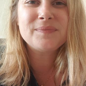Baby-sitting Toulon: job de garde d'enfants Sigrid