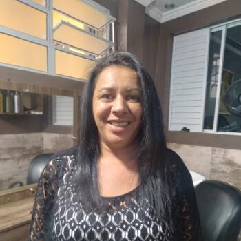 Babá em Osasco: Renata