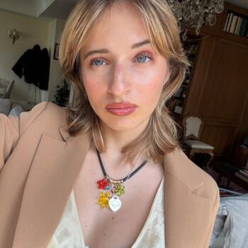 Babysitter in Rome: Giulia