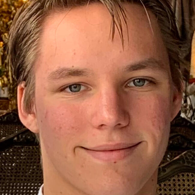 Babysitter in Saint-Aubin-de-Médoc: Louis-Laurent