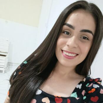 Babá em Simão Dias: Danieli