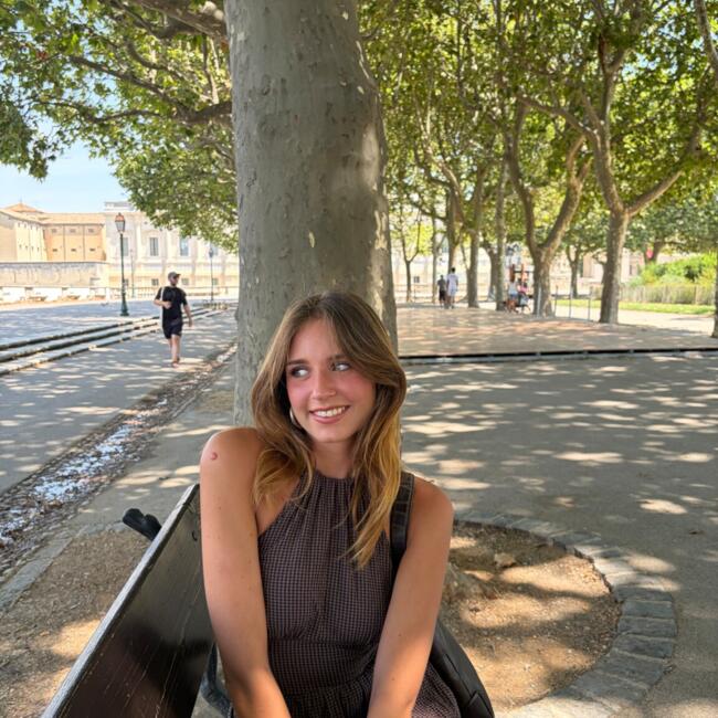 Babysitter in Montpellier: Astrid