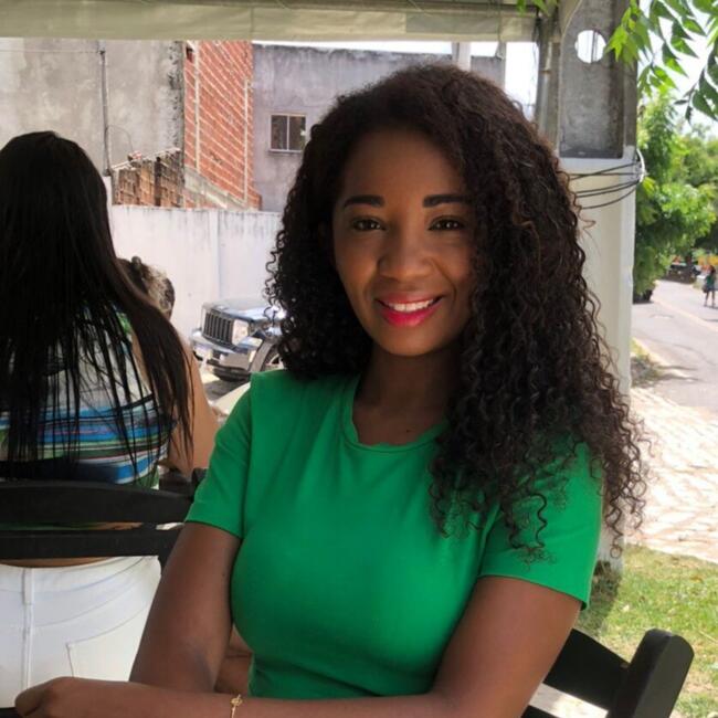 Babá em Natal: Antonia