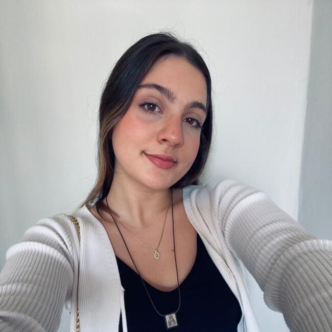 Babysitter in Vitória: Clara