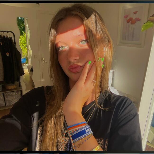 Babysitter στην περιοχή Laval: Carla-Marie