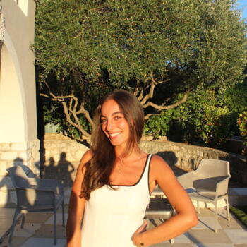 Babysitter in Neuilly-sur-Seine: Lyna