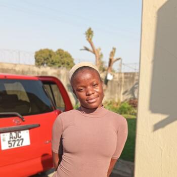 Babysitter in Lusaka: Vanessa