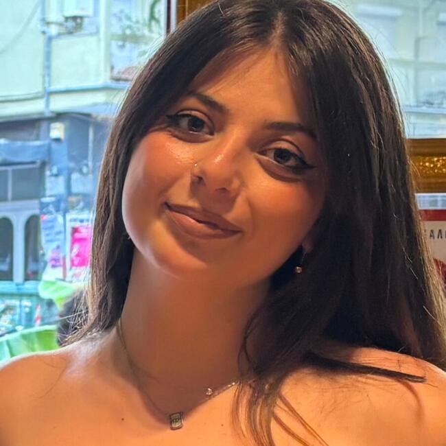 Babysitter στην περιοχή Νέος Κουκλουτζάς: Χριστίνα