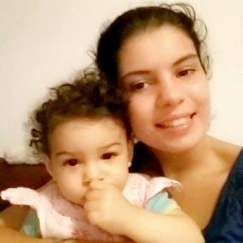 Babysitter in Cholet: Sarah