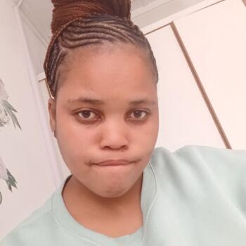 Babysitter Durban: LEBOGANG