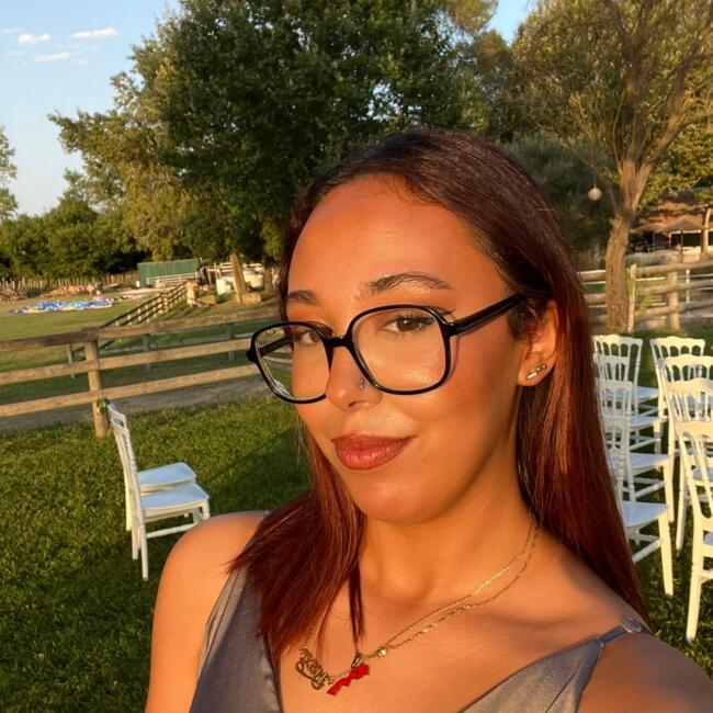 Babysitter in Grenoble: Ikrame