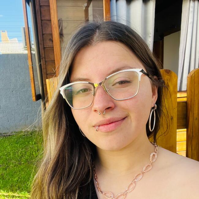 Babysitter in Florianópolis: Luna