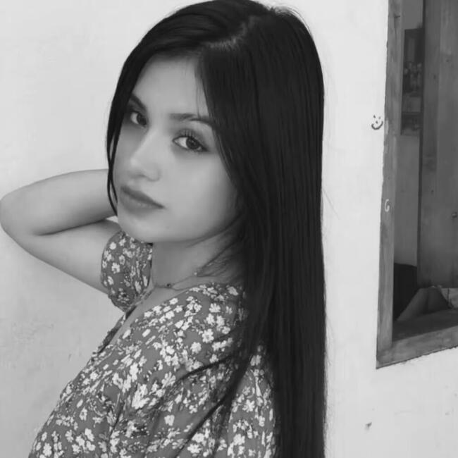 Babysitter in Luque: Gaby