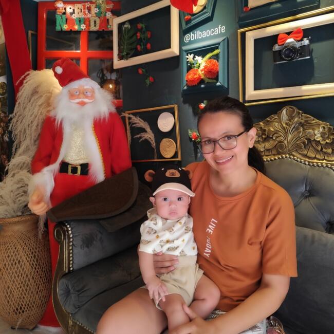 Babysitting job in Medellín: Karen