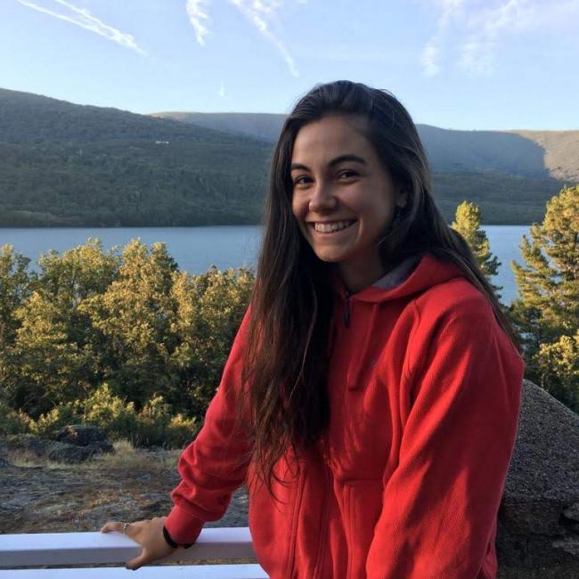 Babysitter in Madrid: Katia