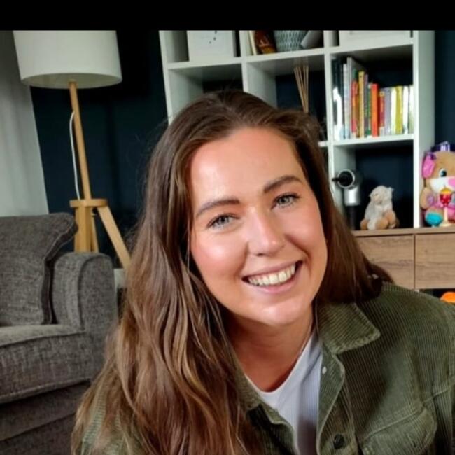 Babysitter in Naas: Claire