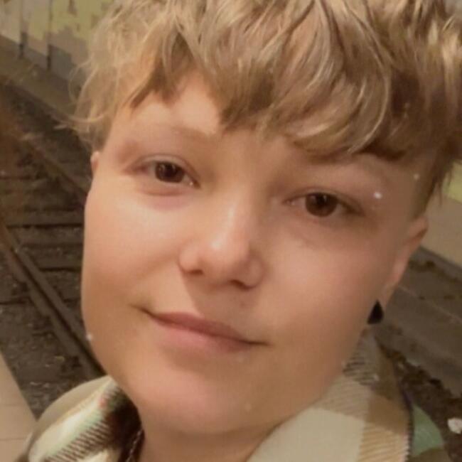 Babysitter in Charleroi: Laura