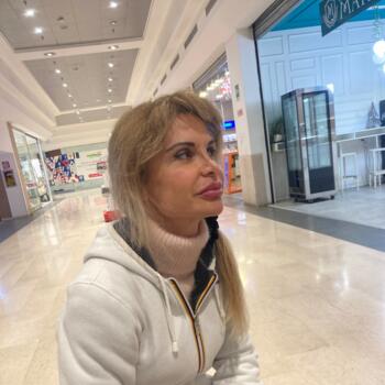 Babysitter Bari: Mirja