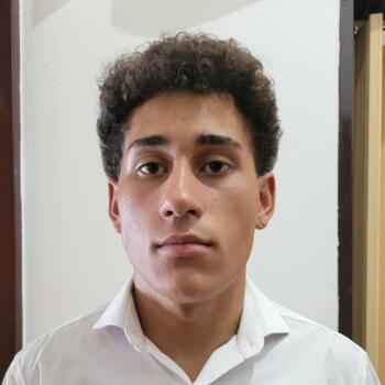 Niñera en San Miguel: Tiago