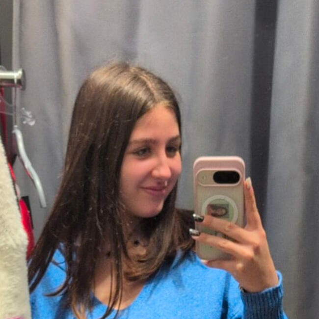 Babysitter in Toulon: Pauleen