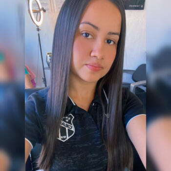Emprego de babá em Fortaleza: emprego de babá Laryssa