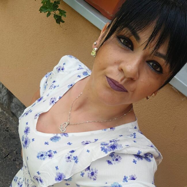 Babysitter in Valjevo: Vera