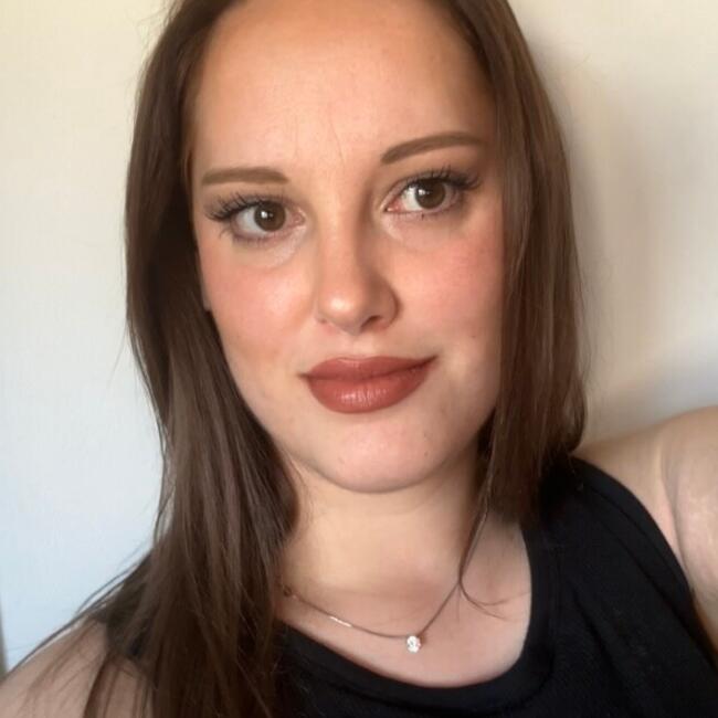 Baby-sitter à Morsang-sur-Orge: Lauriana