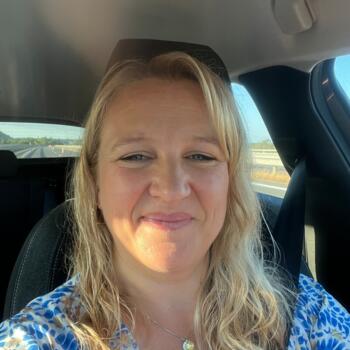 Babysitter Libourne: AIMIE