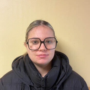 Babysitter Ardres: Lalie