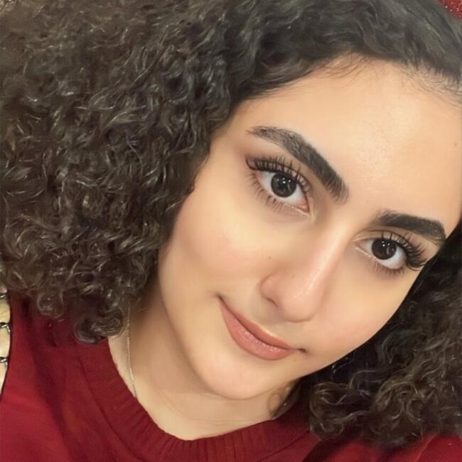 Nanny in Rutherford: Zahra