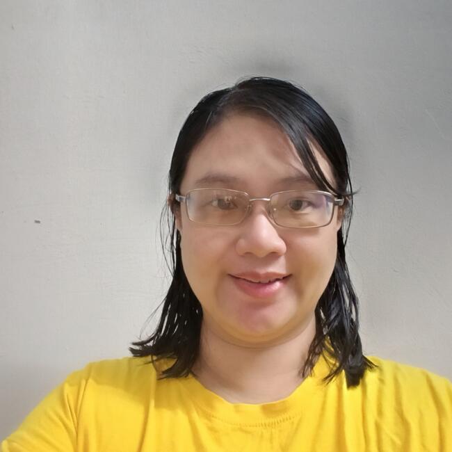 Pengasuh di Johor Bahru: 蜜丽