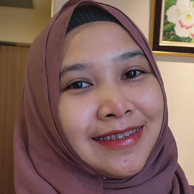 Nanny in Bandung: Tiya