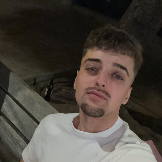 Babysitter in Barcelona: Pol