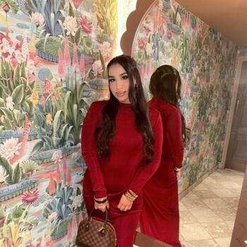 Babysitter Leeds: Aneeqa