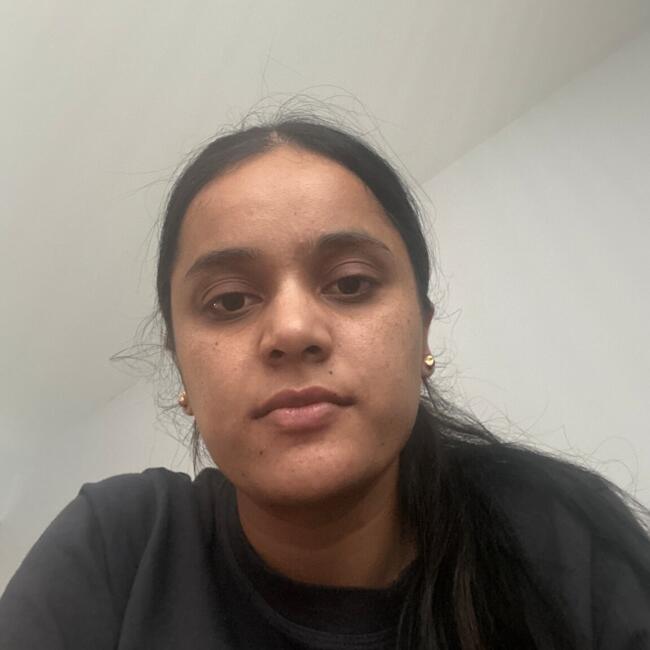 Baby-sitter in Winnipeg: Hardeep