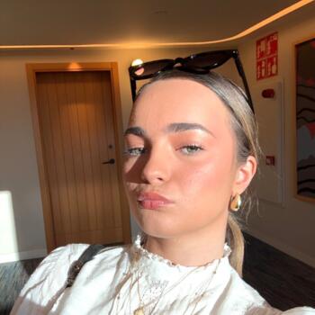 Babysitter Pérols: Clea