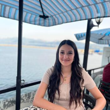 Babysitting job in Khraicia: babysitting job Nourelhouda