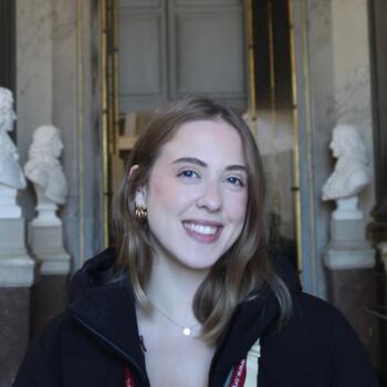 Babysitter in Hamburg: Bruna